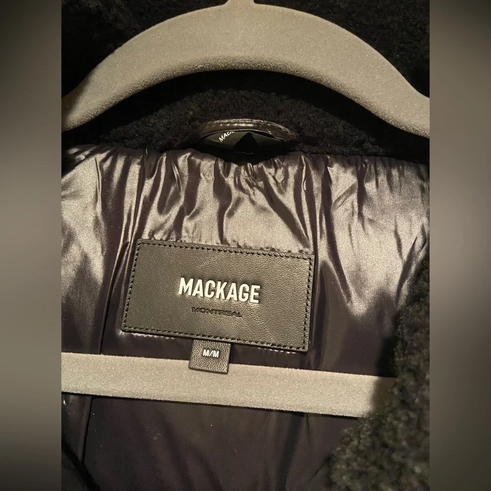 Mackage Miya Puffer Duck Down Medium NWT - Picture 8 of 16